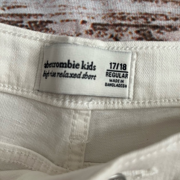 NWT Abercrombie Kids relaxed short - Picture 5 of 7
